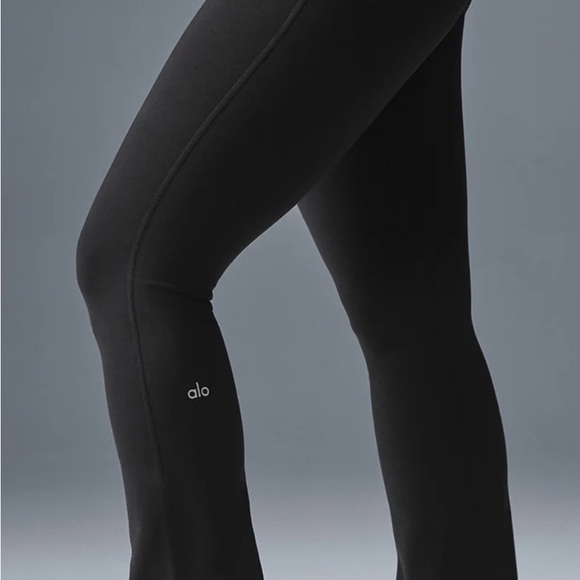 ALO Yoga Pants - ALO Yoga Classic Black Leggings